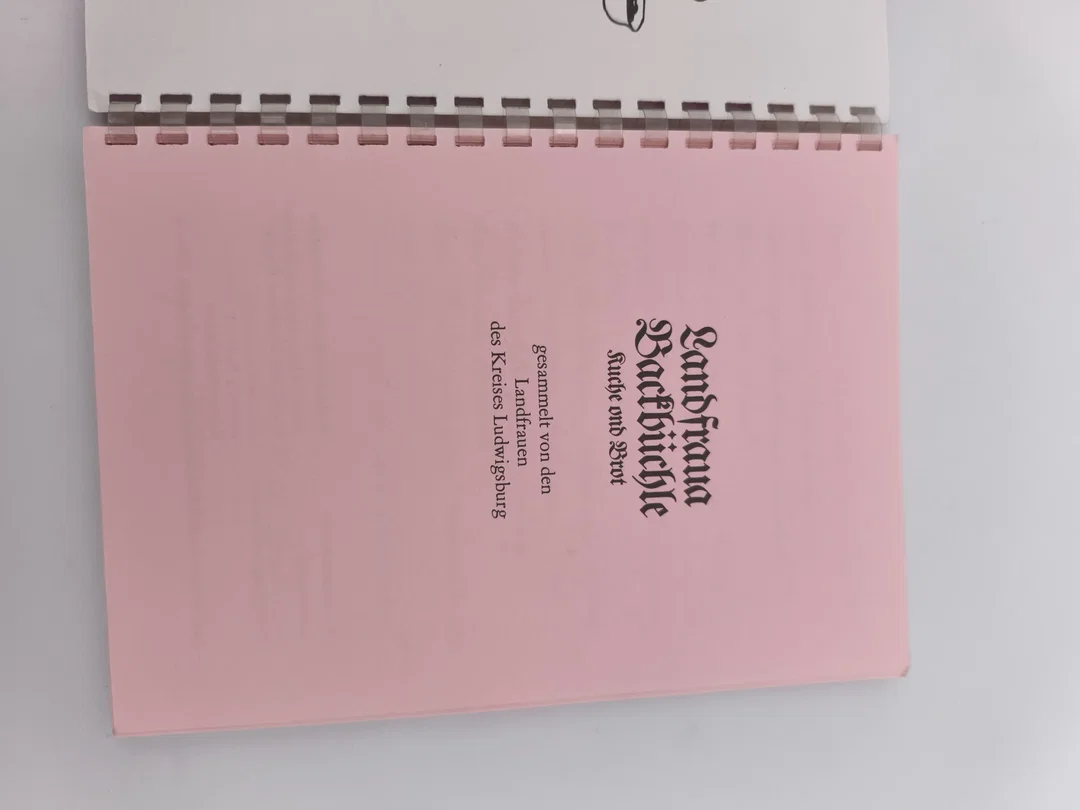 Landfrauen Kreis Ludwigsburg, Backbuch, Kuchen und Brot, Vintage Backbuch,  – Bild 2