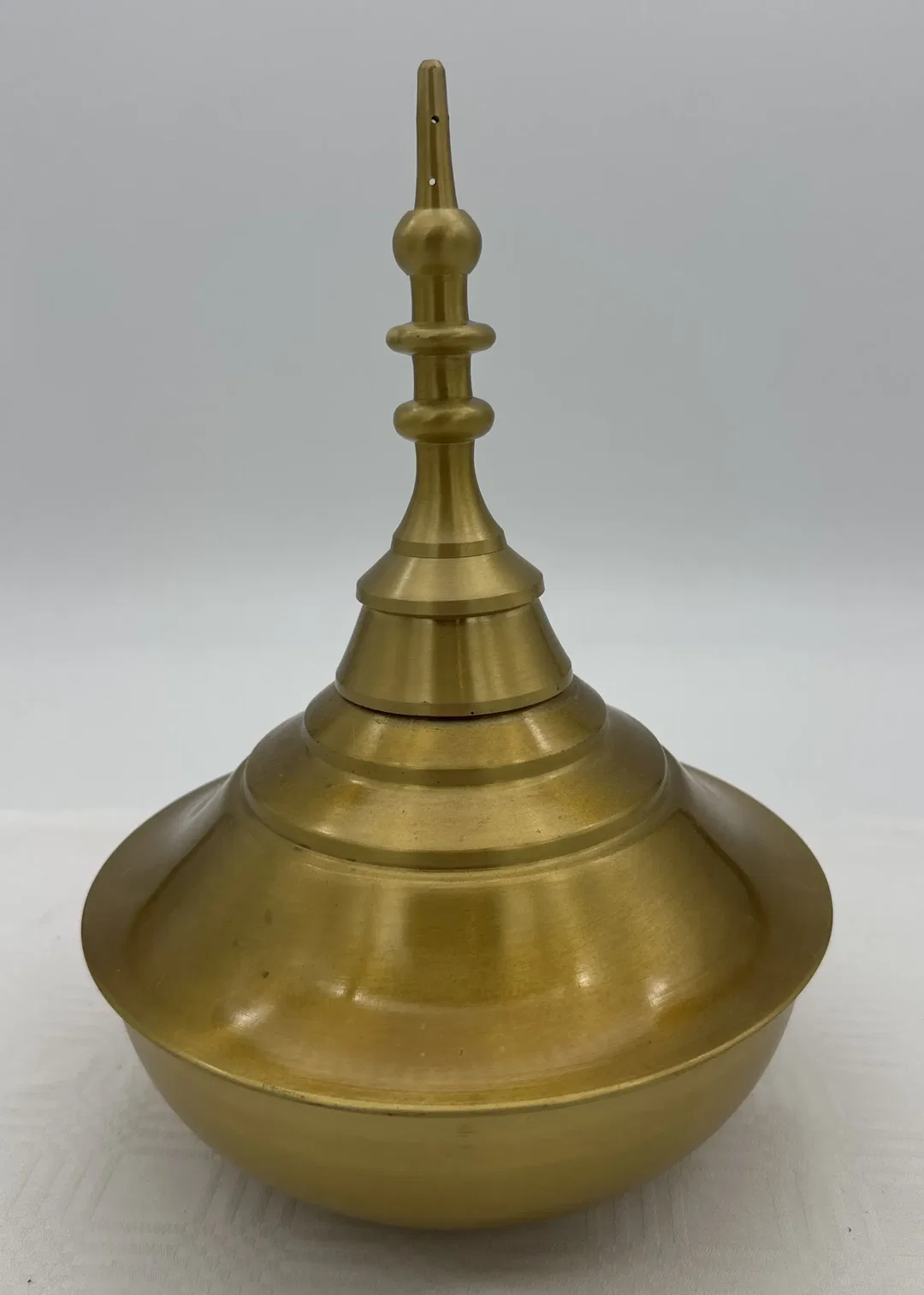 Traditionelle indische Messing-Öllampe  - Bild 1