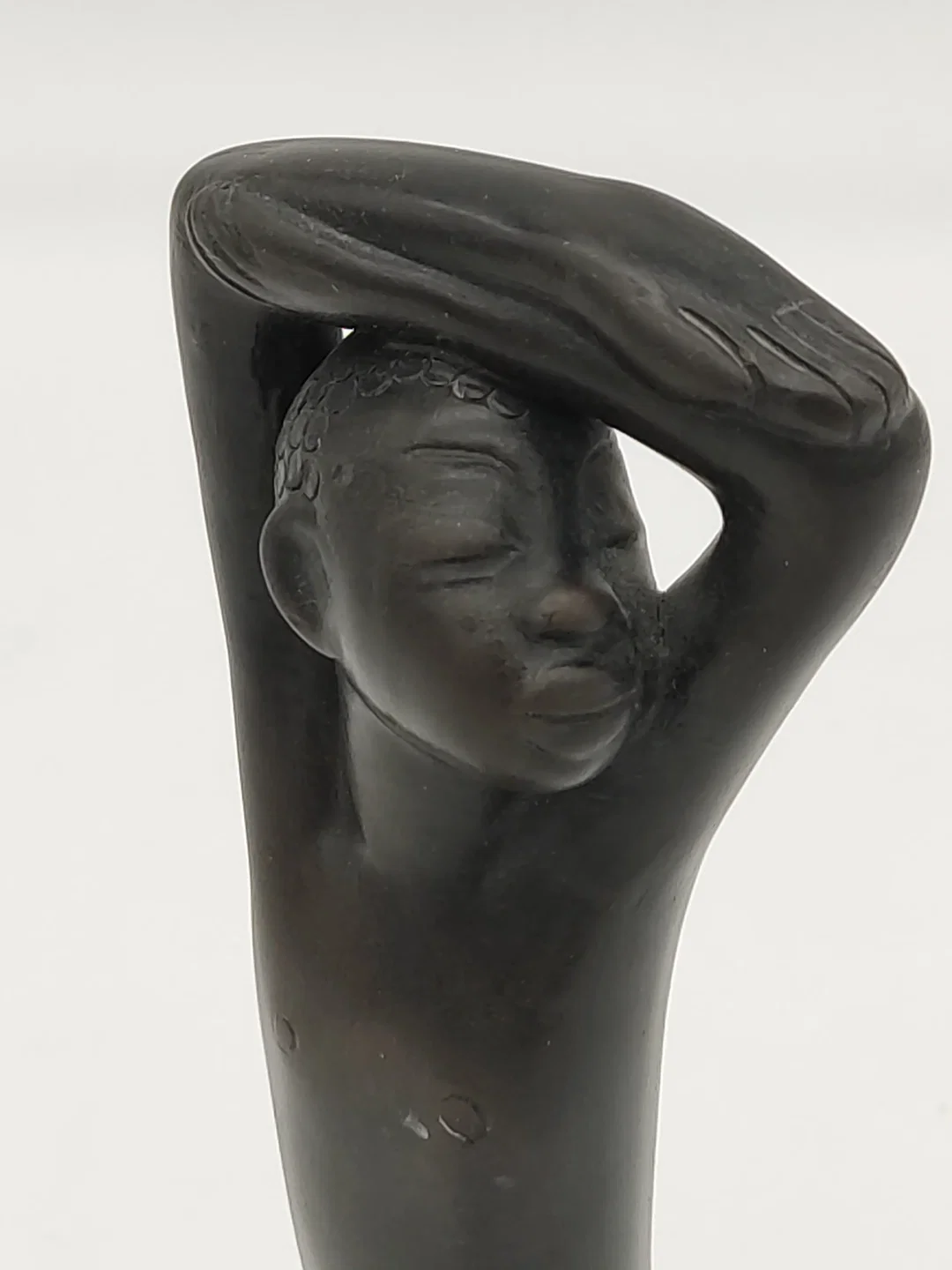 Vintage Kleine Keramikfigur Afrikaner – Bild 2