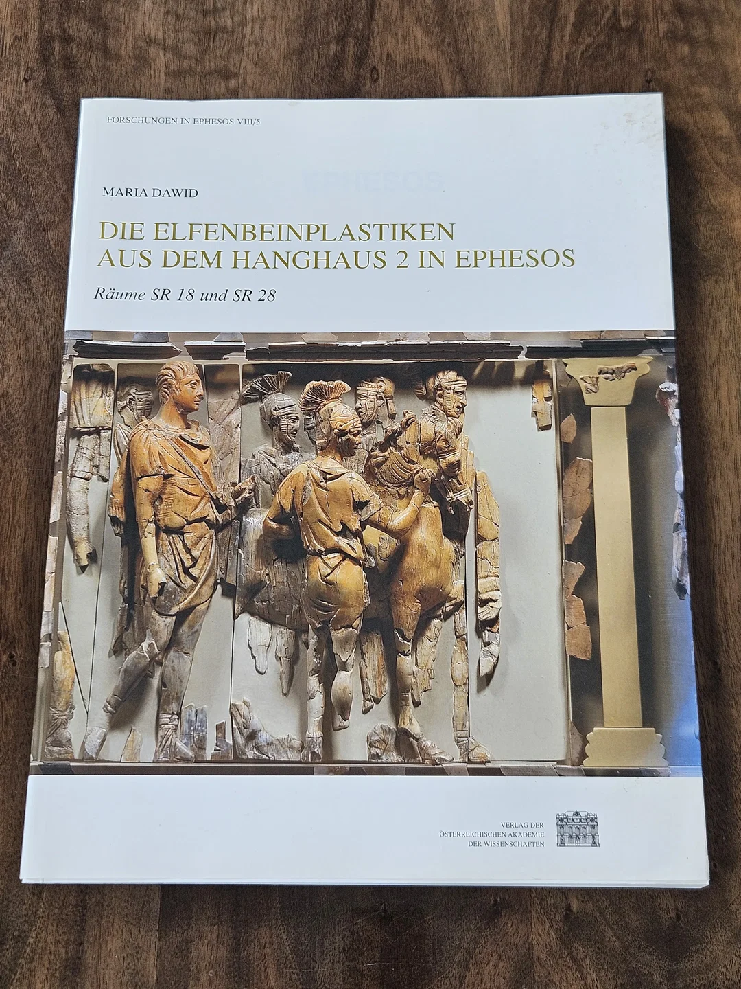 Die Elfenbeinplastiken aus dem Hanghaus II in Ephesos - Maria Dawid - Bild 1