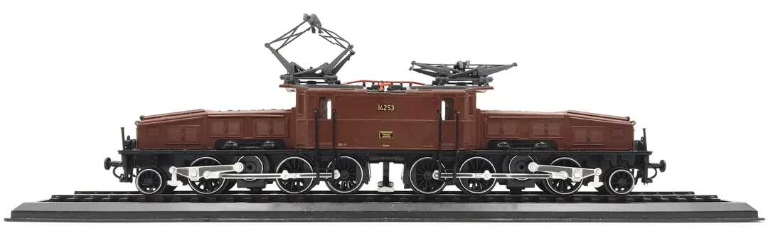 Editions Atlas Collections Limited Edition: Ce 6/8 II Nr. 14253 - 1919, Maßstab 1:87 – Bild 4