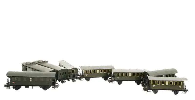 Märklin Personen- und Gepäckwagen 8 Stück Blechgehäuse H0 - Bild 1