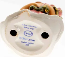 Goebel Annual Angel 2002 „A Rose is Blooming“, H ca. 14 cm - Bild 3