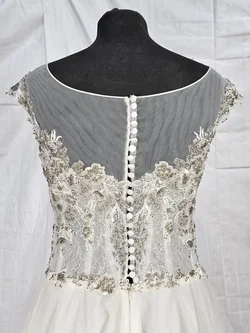 Hochzeitskleid - 01 - Natali Bridal (Prag) - Gr. L - Bild 9