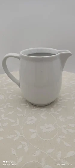 Lilien Porzellan Milchkanne | Mit Charakterspur - Bild 2