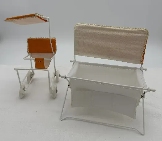Vintage - Miniatur Puppenwagen und Puppenbadewanne – Bild 2