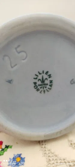 Kleine Porzellankanne Lilien Porzellan | Vintage-Schatz - Bild 6