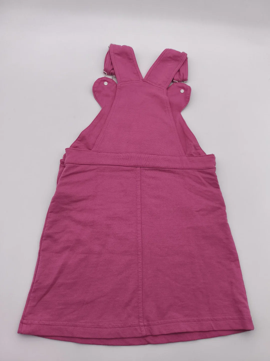 3 tlg. Bekleidungsset, Mädchen, Gr. 110/116, 1x Latzkleid "Minnie Mouse", 2x Leggins – Bild 3