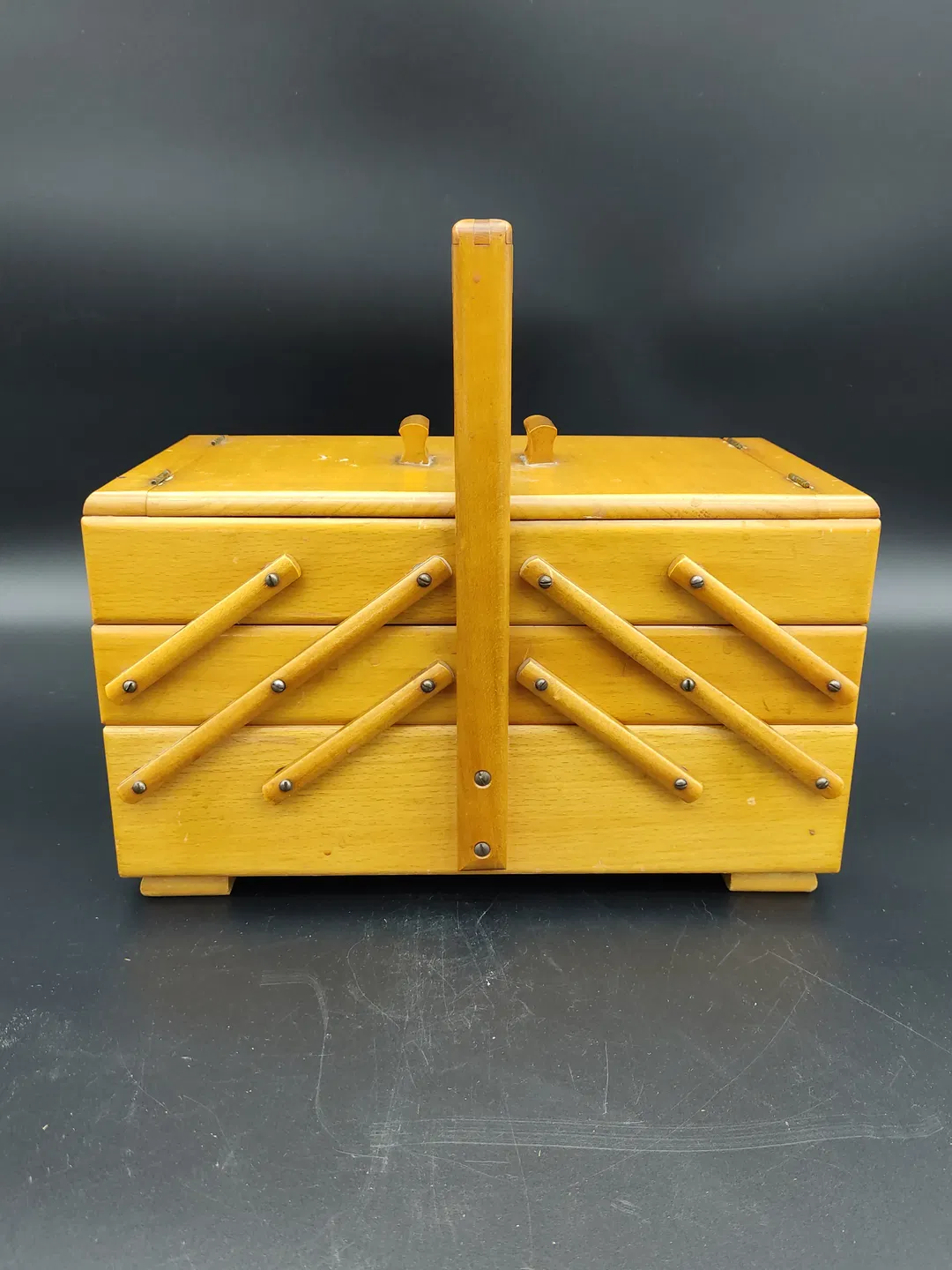 Kleines Vintage-Nähkästchen / Eiche - Bild 1