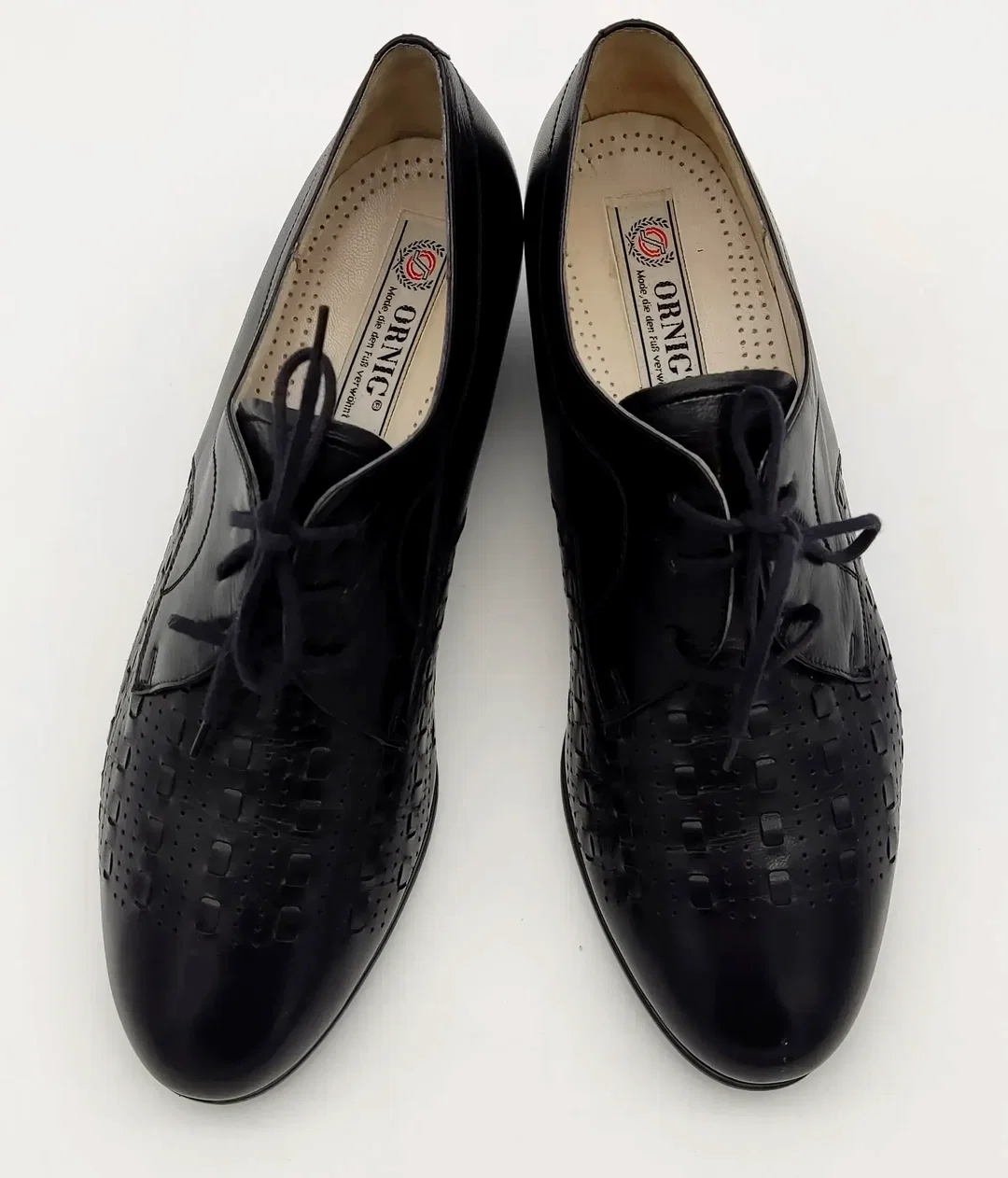 Ornig Damenschuhe aus Leder mit kleinem Absatz schwarz - Gr. UK 7, EUR 40 - Bild 1