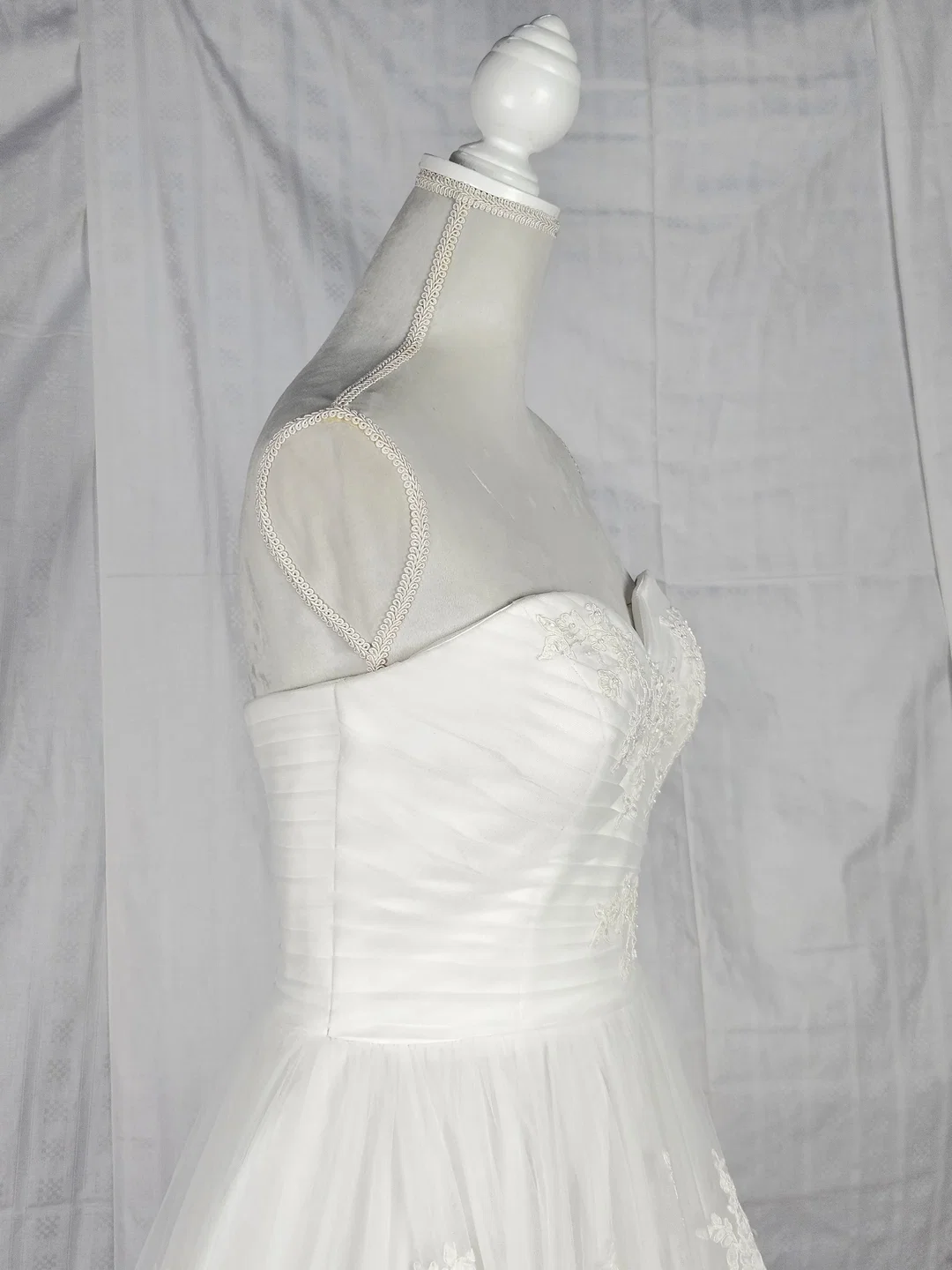 Hochzeitskleid - 14 - Atelier Irvalda (Wien) - Gr. M – Bild 9