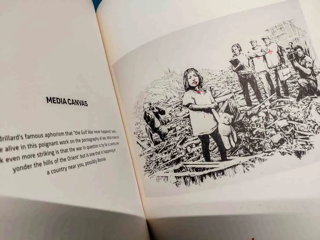 Banksy Kunstband / Bildband – mit ikonischem „Bomb Hugger“-Cover – Bild 6