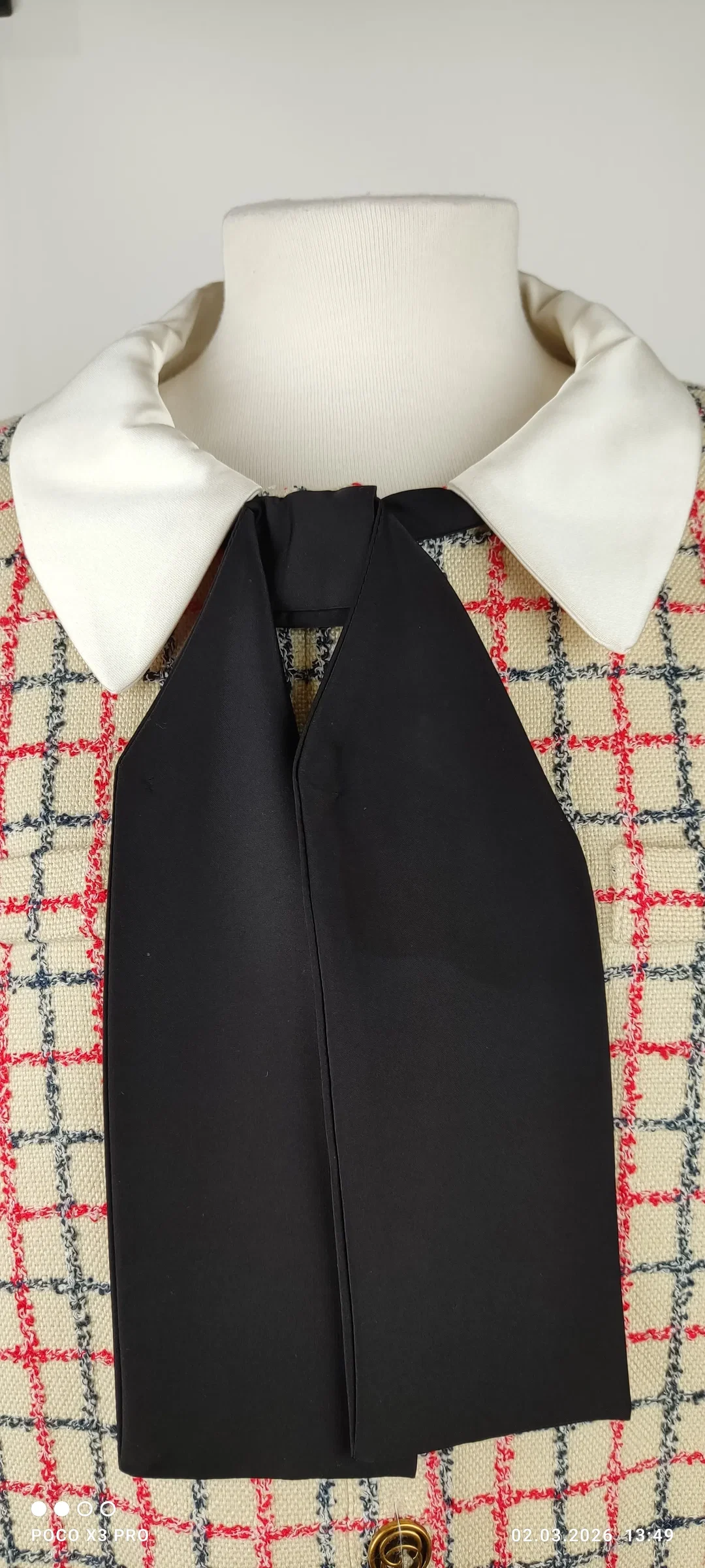 Gucci Tweed-Blazer mit Schleife Größe 40 / L – Bild 5
